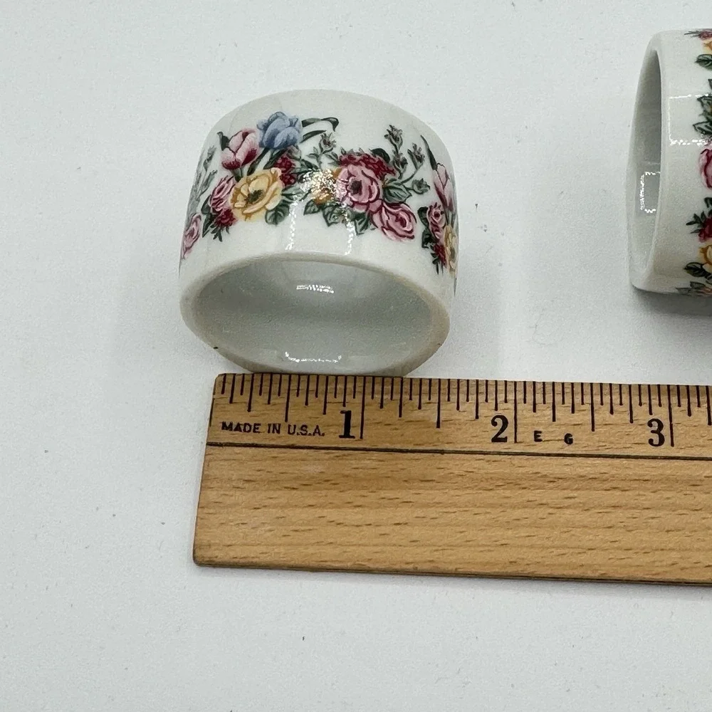 Floral Festival Napkin‎ Rings Bill Blass Japan Vintage 1988 Porcelain Set of 5